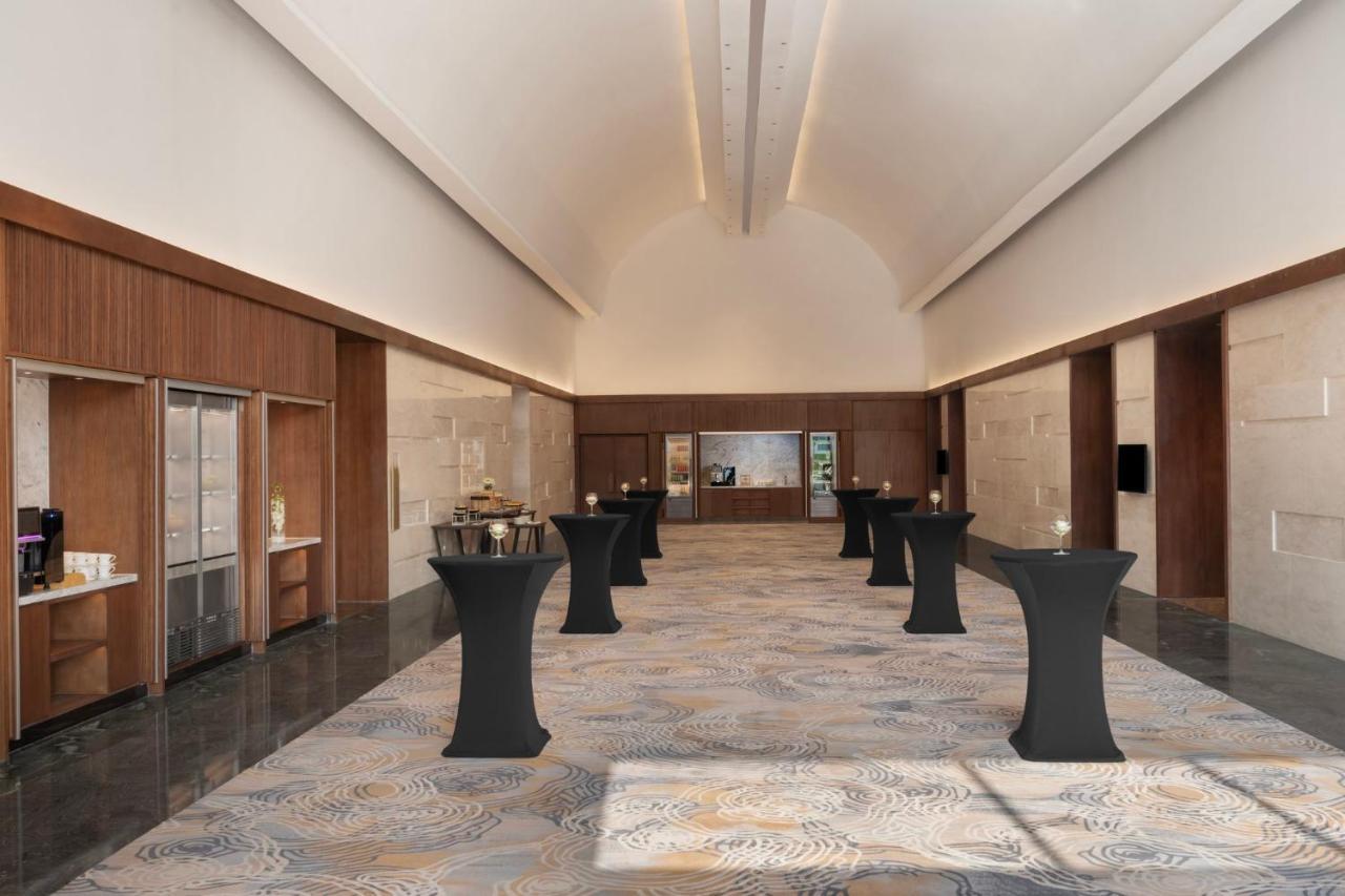 Crowne Plaza Vinh Yen City Centre By Ihg Exterior foto