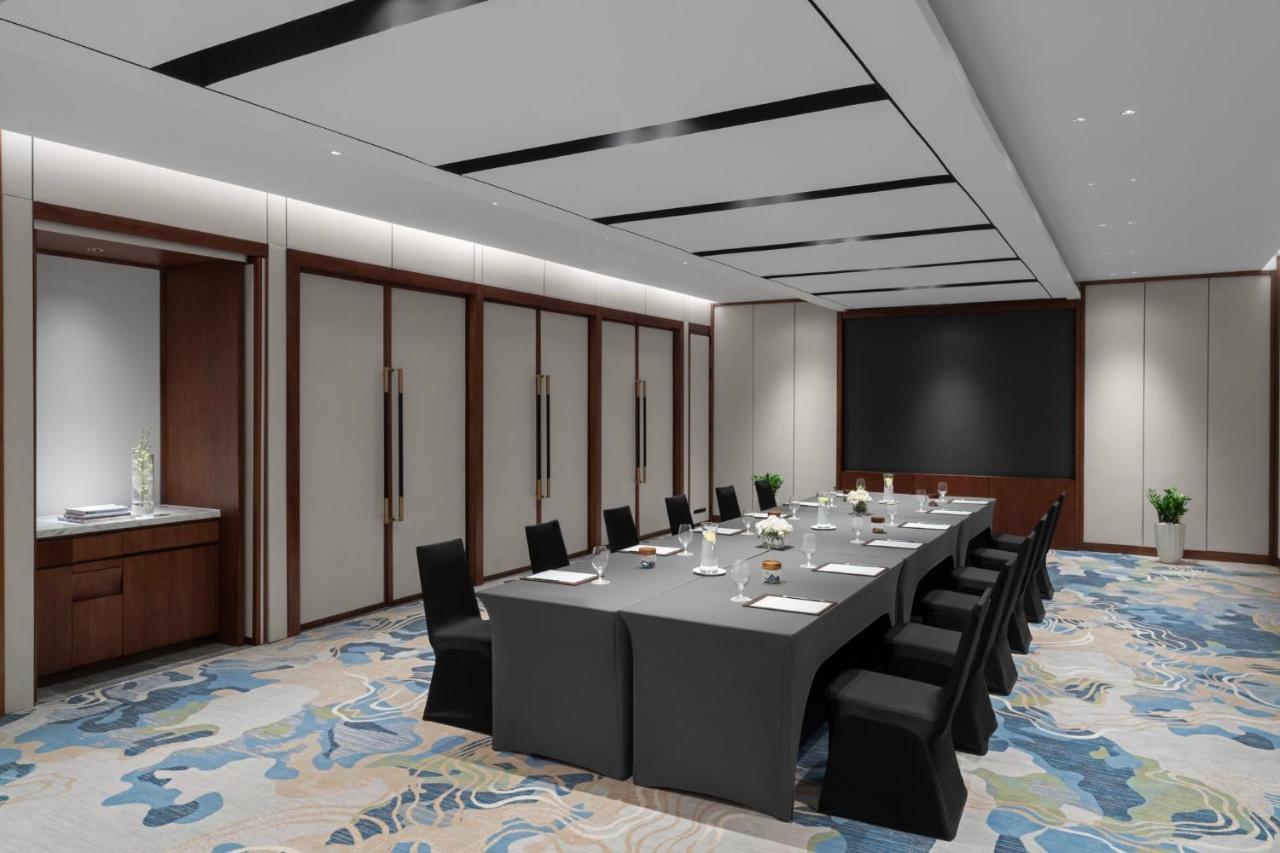 Crowne Plaza Vinh Yen City Centre By Ihg Exterior foto